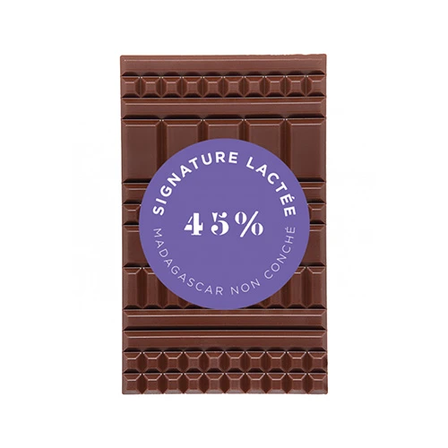 Alain Ducasse – Tablette Signature – Lait – Madagascar Non Conché 3 Alain Ducasse – Tablette Signature – Lait – Madagascar Non Conché